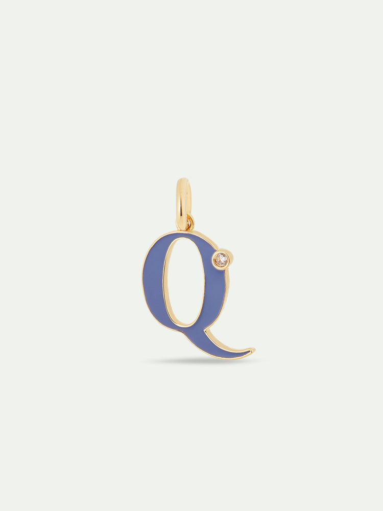 Letter Q Pendant Necklace