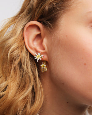 Les Néréides Loves Animals - Edelweiss Flower and Cubic Zirconia Sleeper Earrings