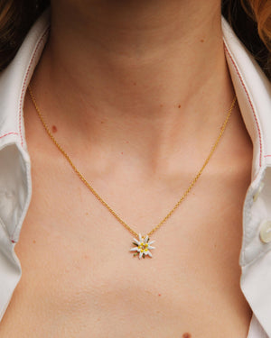 Les Néréides Loves Animals - Edelweiss Flower Pendant Necklace