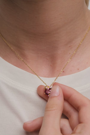 
            
                Load and play video in Gallery viewer, Pink Faceted Glass and Pink Flower Pendant Necklace
            
        